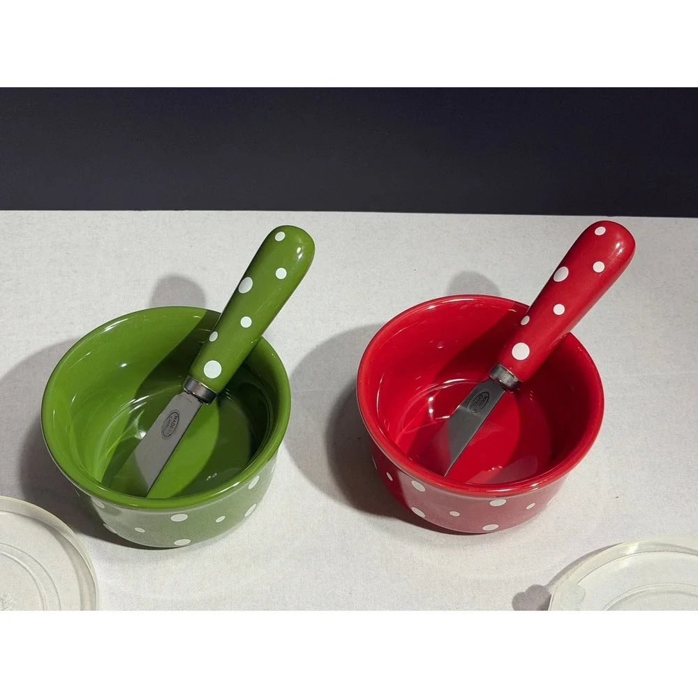 Temp-tations by Tara Polka Dot 6 oz Ramekins Set of 2 Red Green with Spreaders
